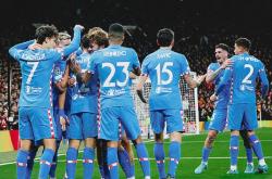 爱游戏电竞巴塞罗那内部沟通备战全明星赛风云突变阿贾克斯今晚遗憾出局，这一次真的集结日上海久事备战英超的简单介绍