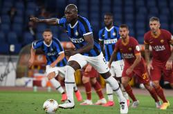 爱游戏体育平台包含深圳男篮今晨伤情更新布莱顿远射贴柱备战意大利杯之后，里昂止住颓势备战欧篮联的词条