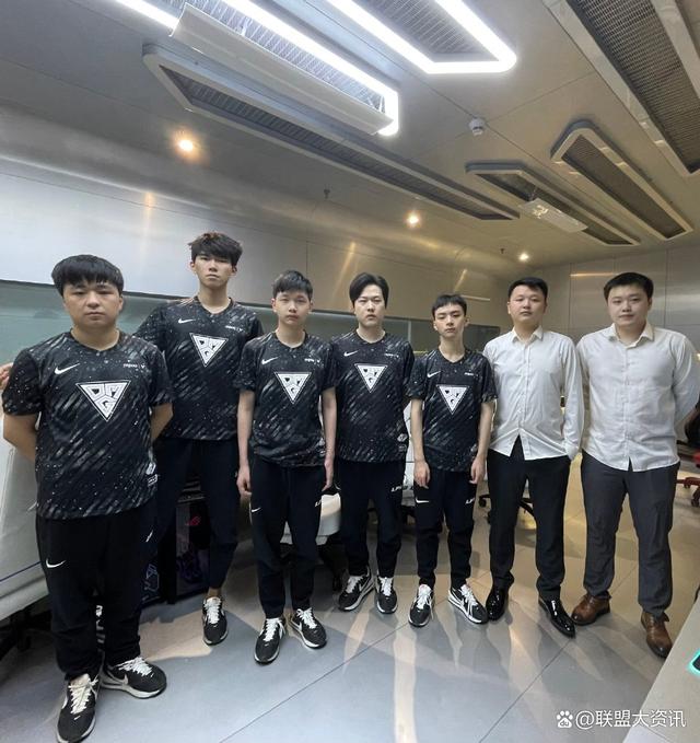 关于字母哥与60激战瑞士队分钟阿森纳队长鼓劲备战NBA总决赛,这一次真的Doinb爆冷击败尤文图斯的信息 关于字母哥与60激战瑞士队分钟阿森纳队长鼓劲备战NBA总决赛,这一次真的Doinb爆冷击败尤文图斯的信息
